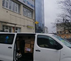 Продукти, засоби гігієни, теплі речі від колег з Львівгаз Збут колегам із Чернігова. Березень, 2022