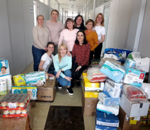 Ліки, продукти та засоби гігієни від Закарпатгаз Збут для жителів Чернігова. Квітень, 2022