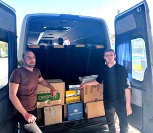 Ліки, продукти та засоби гігієни від Закарпатгаз Збут для жителів Чернігова. Квітень, 2022