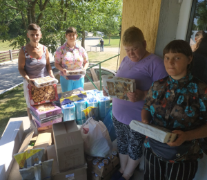 Львівгаз Збут засоби гігієни, набори для творчості та солодощі для потреб вихованців Буківського дитячого будинку-інтернату і переміщених осіб, які тимчасово там перебувають. Червень, 2022.